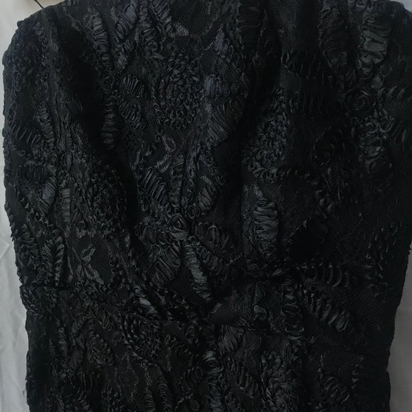 Adelyn Rae Strapless Dress - Picture 2 of 4